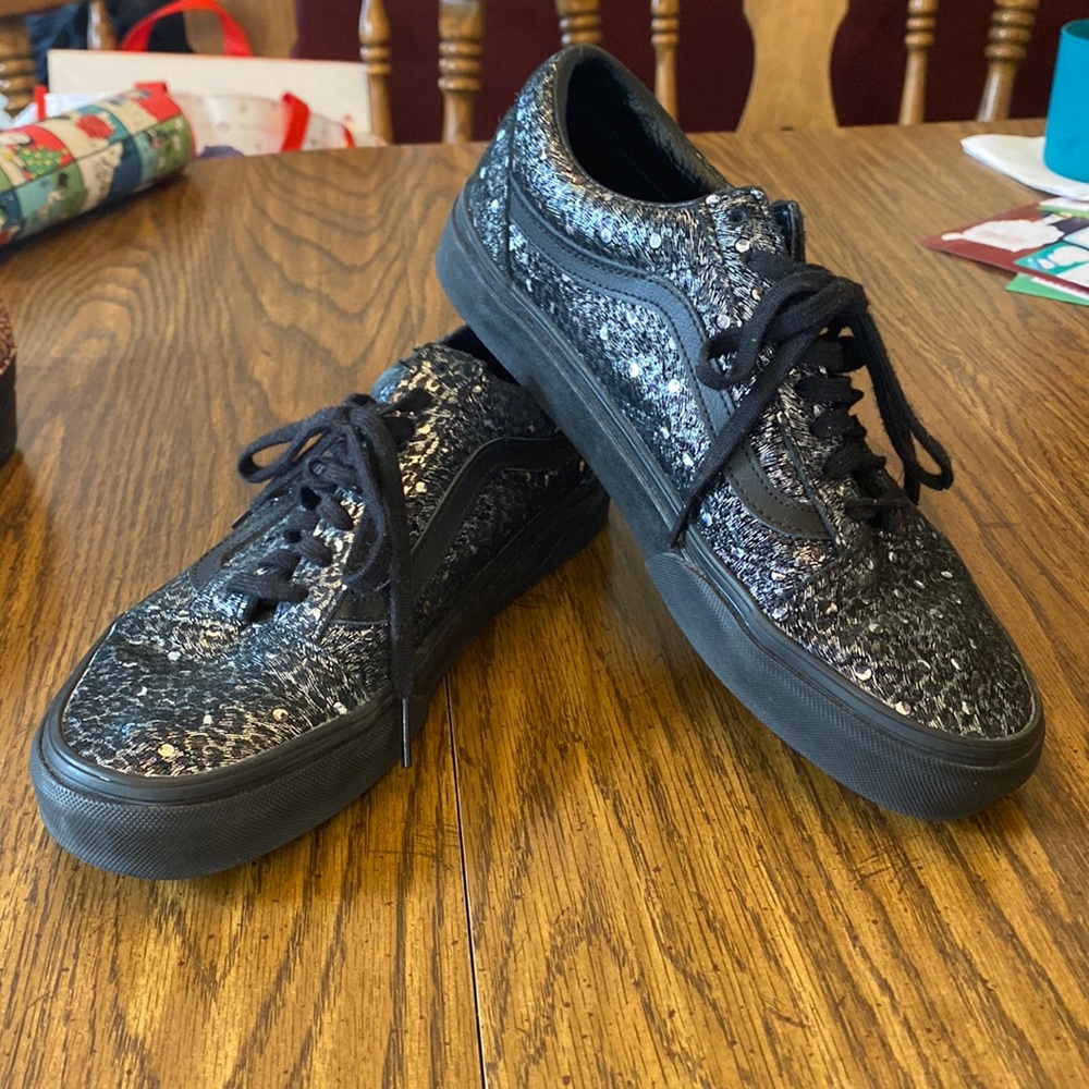 Vans black with silver shoes. Old skool style.